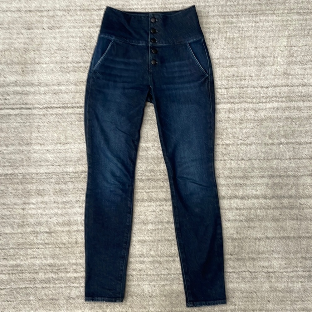 FRAME JEANS Never Worn! High Waisted 5 Buttons Dark Blue Denim